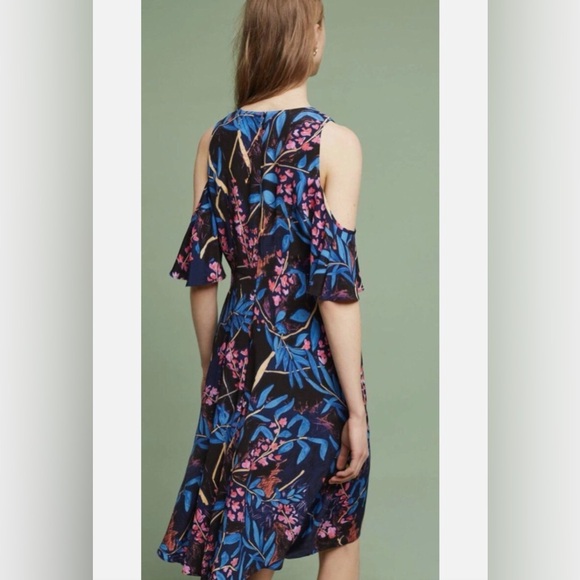 Maeve fun and flirty dress with open flutter sleeves size 4 - Picture 5 of 11